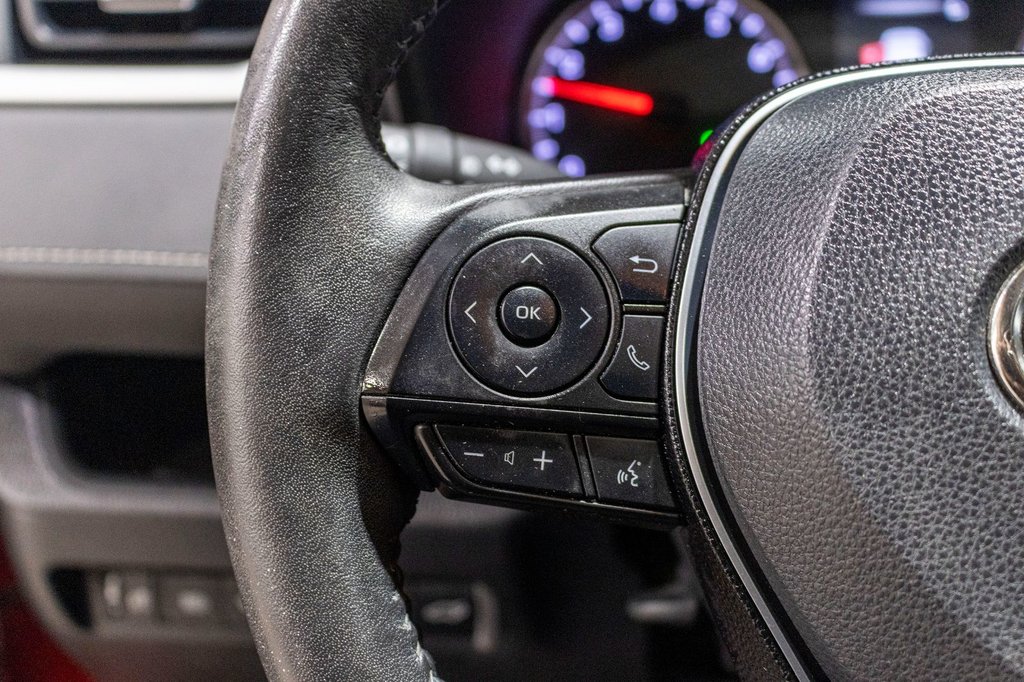 Toyota RAV4 XLE PREMIUM **JAMAIS ACCIDENTÉ+CUIR+TOIT+19PO** 2019 à Charlemagne, Québec - 10 - w1024h768px