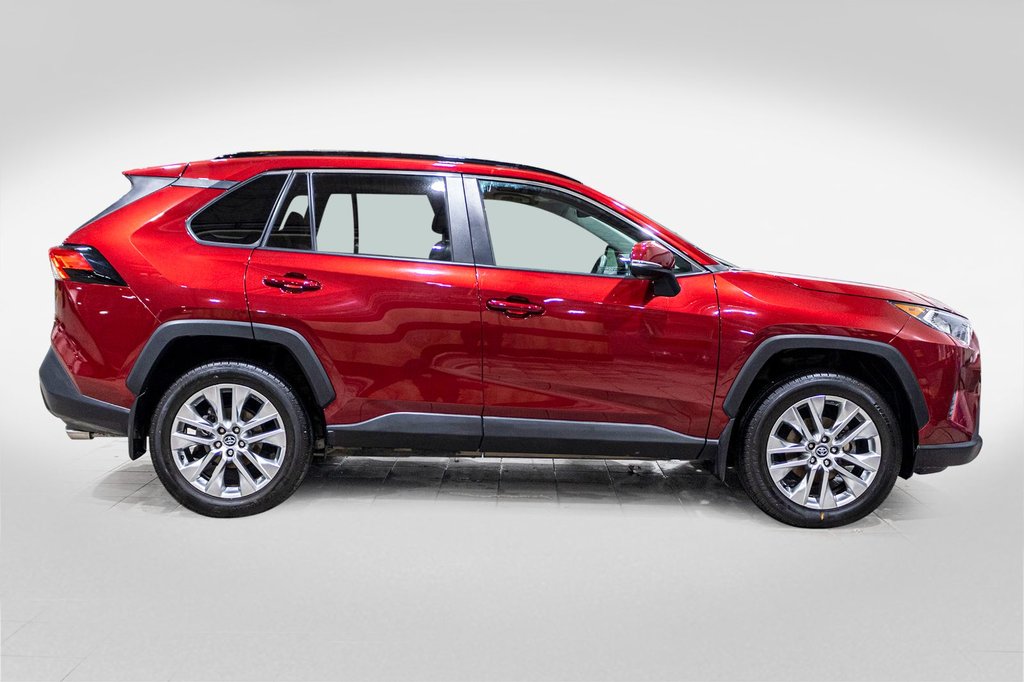 Toyota RAV4 XLE PREMIUM **JAMAIS ACCIDENTÉ+CUIR+TOIT+19PO** 2019 à Charlemagne, Québec - 5 - w1024h768px