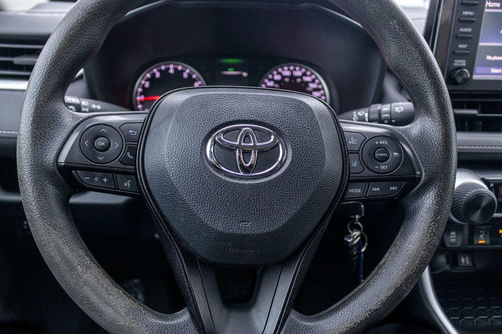 2019 Toyota RAV4 LE in Charlemagne, Quebec - 9 - w1024h768px