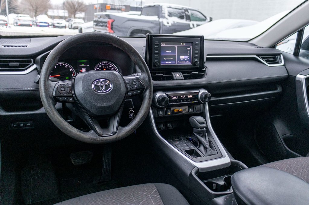 2019 Toyota RAV4 LE in Charlemagne, Quebec - 6 - w1024h768px