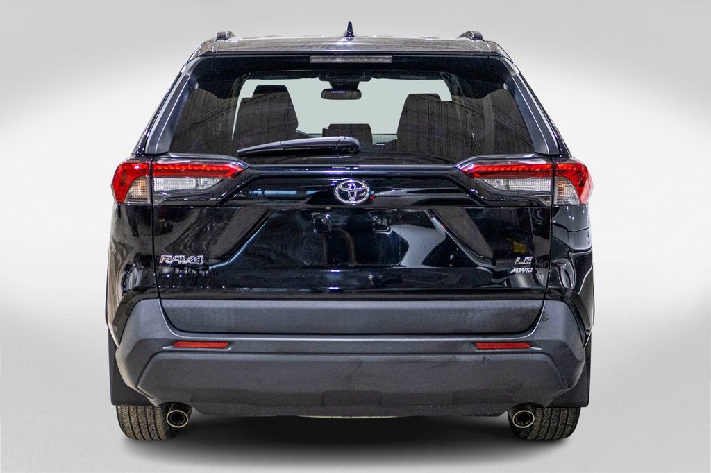 2019 Toyota RAV4 LE in Charlemagne, Quebec - 5 - w1024h768px