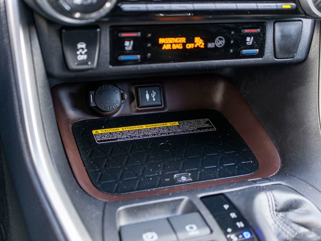 Toyota RAV4 LIMITED **JAMAIS ACCIDENTÉ+CUIR+TOIT+19PO** 2019 à Saint-Jérôme, Québec - 19 - w1024h768px