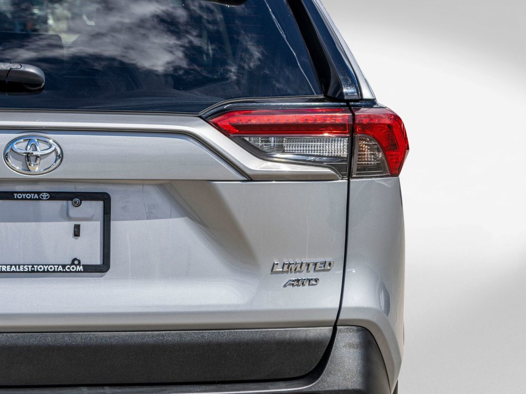Toyota RAV4 LIMITED **JAMAIS ACCIDENTÉ+CUIR+TOIT+19PO** 2019 à Saint-Jérôme, Québec - 35 - w1024h768px