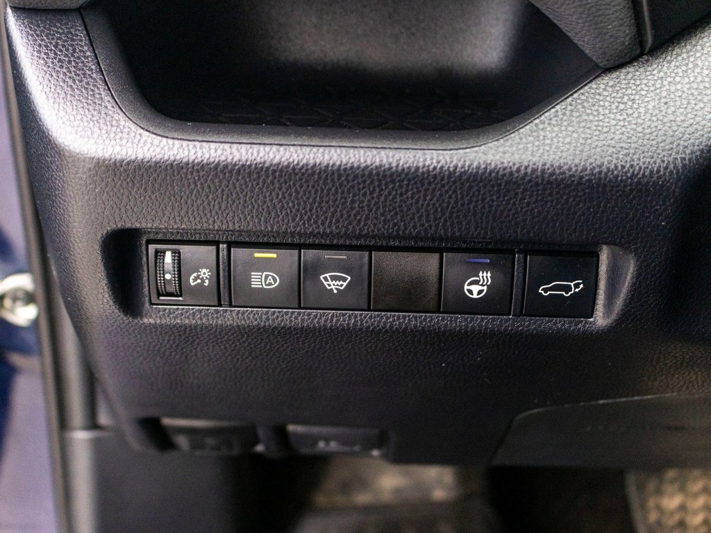 Toyota RAV4 XLE**JAMAIS ACCIDENTÉ + TOIT + CAM DE RECUL + MAGS 2019 à Saint-Jérôme, Québec - 22 - w1024h768px