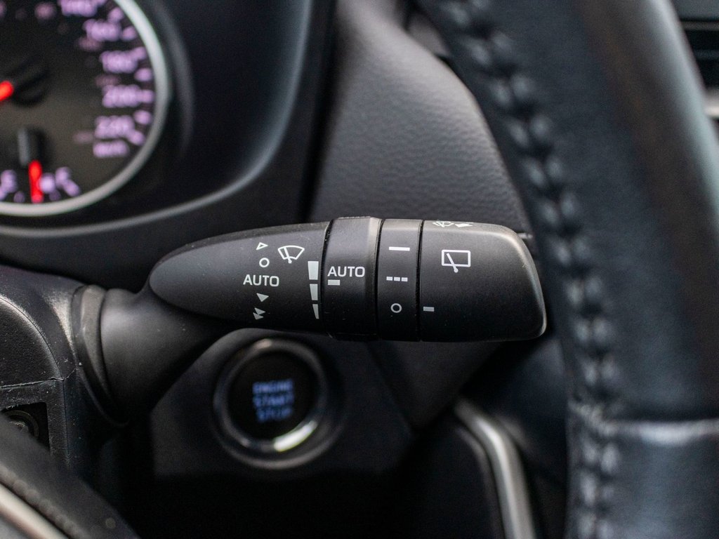 Toyota RAV4 XLE**JAMAIS ACCIDENTÉ + TOIT + CAM DE RECUL + MAGS 2019 à Saint-Jérôme, Québec - 20 - w1024h768px