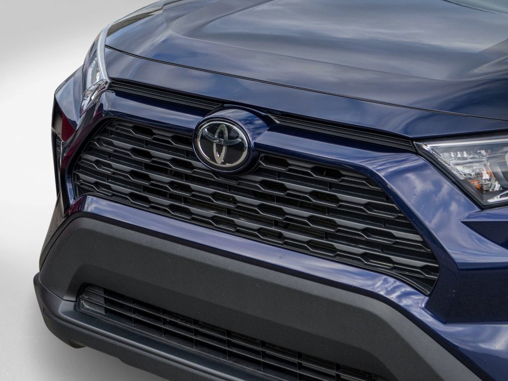 Toyota RAV4 XLE**JAMAIS ACCIDENTÉ + TOIT + CAM DE RECUL + MAGS 2019 à Saint-Jérôme, Québec - 34 - w1024h768px