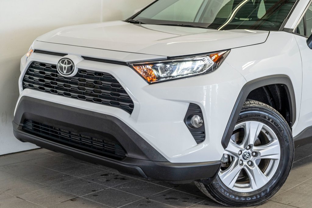 RAV4 XLE AWD **JAMAIS ACCIDENTÉ** TOIT+MAG+CARPLAY 2020 à Charlemagne, Québec - 26 - w1024h768px