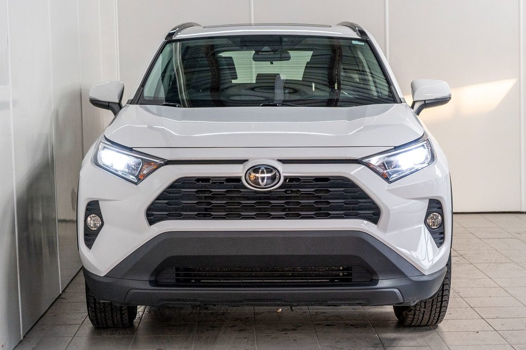 RAV4 XLE AWD **JAMAIS ACCIDENTÉ** TOIT+CAMÉRA DE RECUL 2020 à Charlemagne, Québec - 2 - w1024h768px