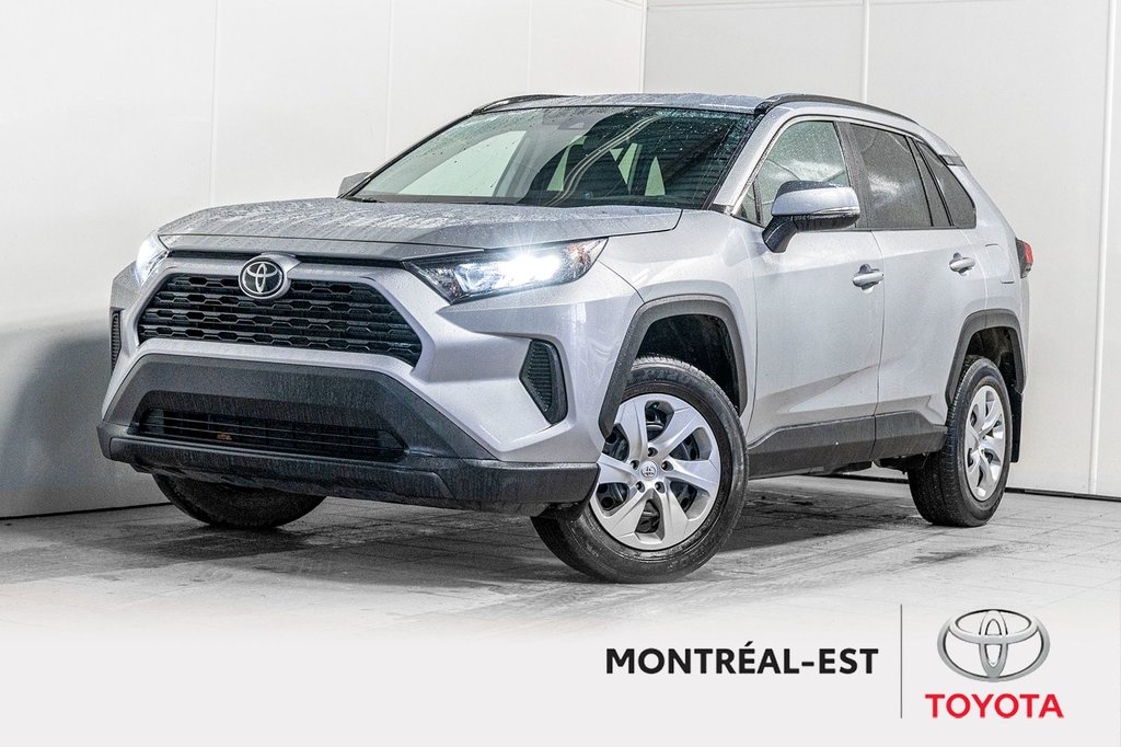 2020 Toyota RAV4 LE AWD+CAMERA+SIÈGES CHAUFFANTS+CARPLAY in Charlemagne, Quebec - 1 - w1024h768px