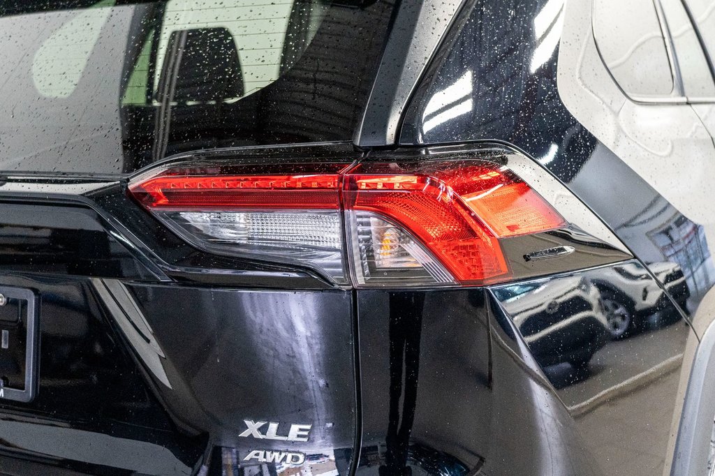 2020 Toyota RAV4 XLE PREMIUM **JAMAIS ACCIDENTÉ** CUIR+TOIT+19PO in Charlemagne, Quebec - 28 - w1024h768px