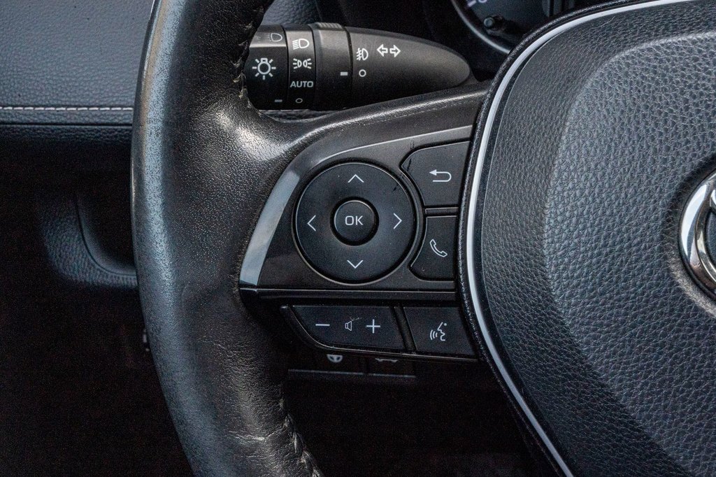 Toyota RAV4 XLE 2020 à Charlemagne, Québec - 10 - w1024h768px