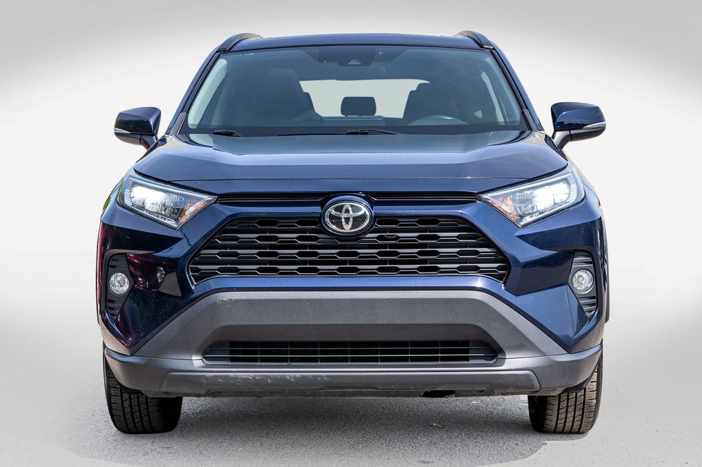 Toyota RAV4 XLE 2020 à Charlemagne, Québec - 2 - w1024h768px