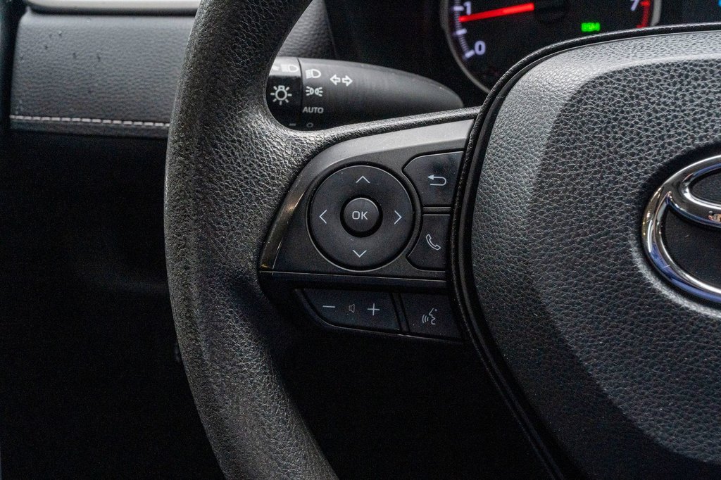 Toyota RAV4 LE AWD **JAMAIS ACCIDENTÉ+CARPLAY+CAMÉRA** 2020 à Charlemagne, Québec - 11 - w1024h768px