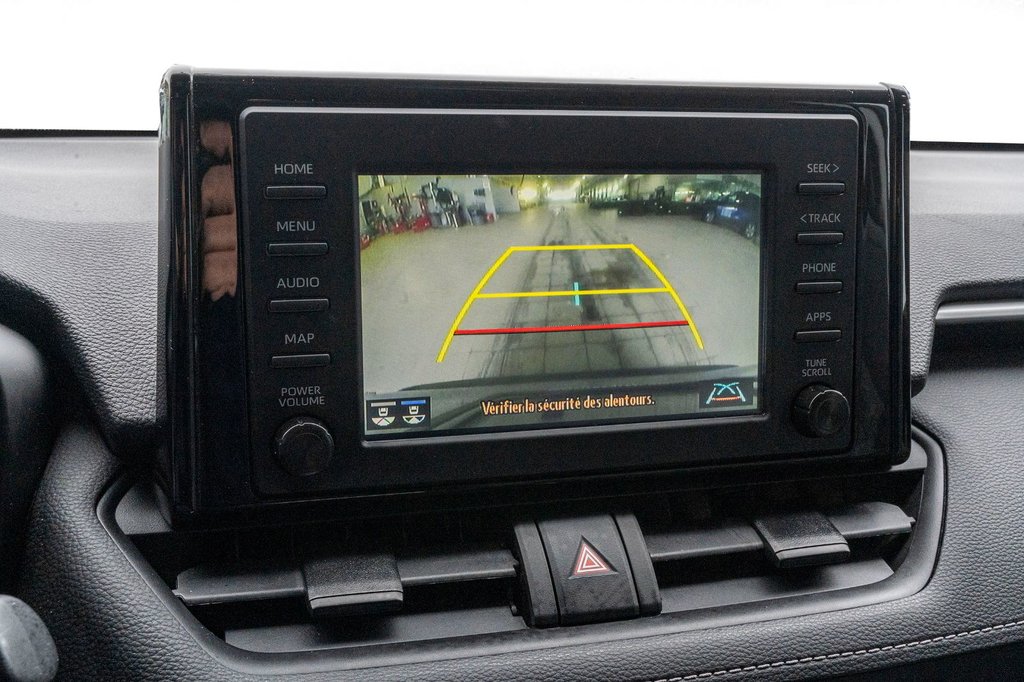 Toyota RAV4 LE AWD **JAMAIS ACCIDENTÉ+CARPLAY+CAMÉRA** 2020 à Charlemagne, Québec - 16 - w1024h768px