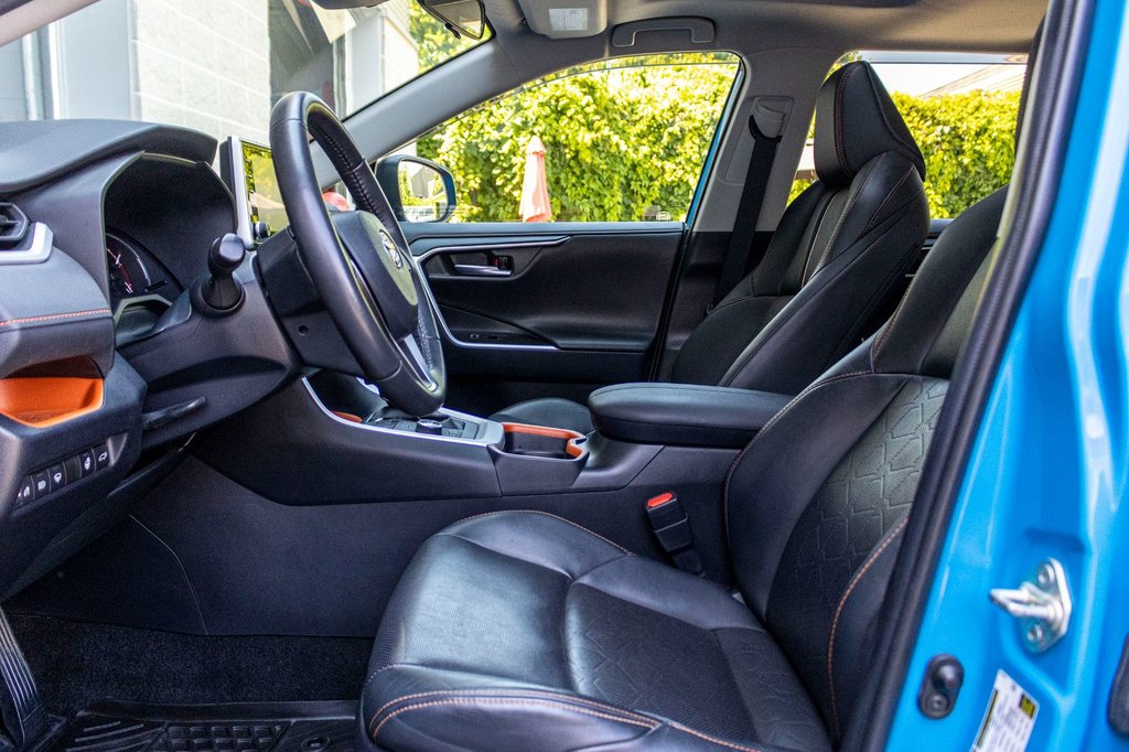 2020 Toyota RAV4 TRAIL **JAMAIS ACCIDENTÉ+CUIR+TOIT+19PO+3500LBS** in Charlemagne, Quebec - 24 - w1024h768px