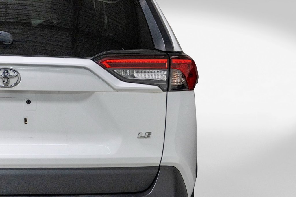 Toyota RAV4 LE **JAMAIS ACCIDENTÉ+CAMÉRA+CARPLAY** 2020 à Saint-Jérôme, Québec - 29 - w1024h768px