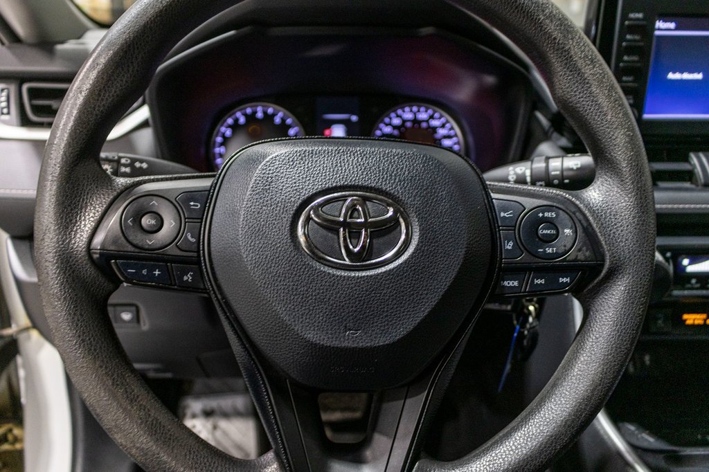 Toyota RAV4 LE **JAMAIS ACCIDENTÉ+CAMÉRA+CARPLAY** 2020 à Saint-Jérôme, Québec - 9 - w1024h768px