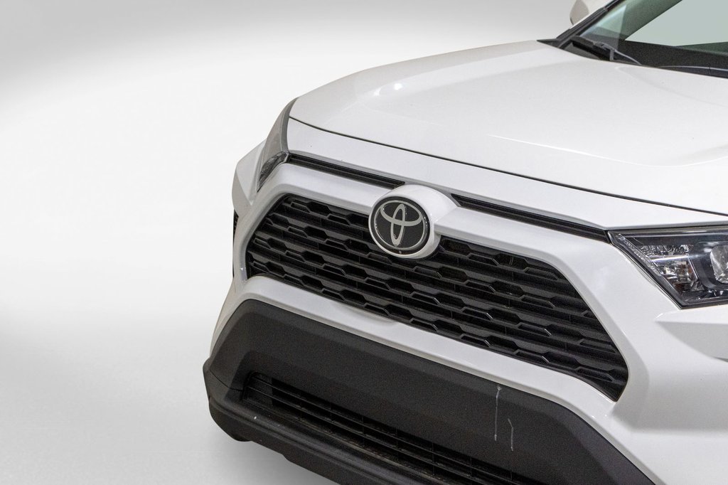 Toyota RAV4 LE **JAMAIS ACCIDENTÉ+CAMÉRA+CARPLAY** 2020 à Saint-Jérôme, Québec - 32 - w1024h768px
