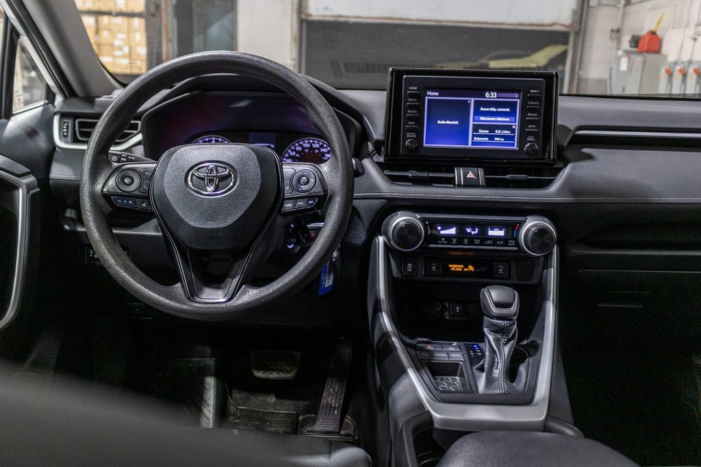 Toyota RAV4 LE **JAMAIS ACCIDENTÉ+CAMÉRA+CARPLAY** 2020 à Saint-Jérôme, Québec - 7 - w1024h768px