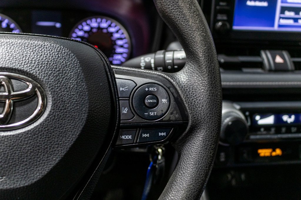 Toyota RAV4 LE **JAMAIS ACCIDENTÉ+CAMÉRA+CARPLAY** 2020 à Saint-Jérôme, Québec - 11 - w1024h768px