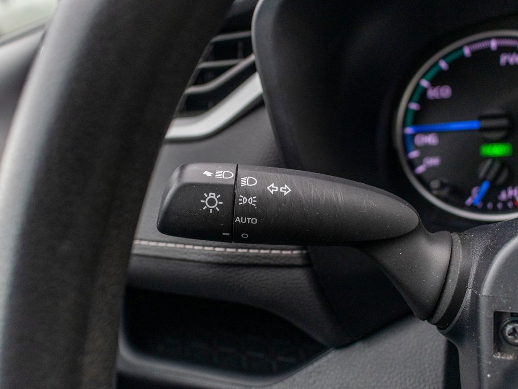 2020 Toyota RAV4 Hybride LE AWD**JAMAIS ACCIDENTÉ + CARPLAY + CAM in Saint-Jérôme, Quebec - 19 - w1024h768px