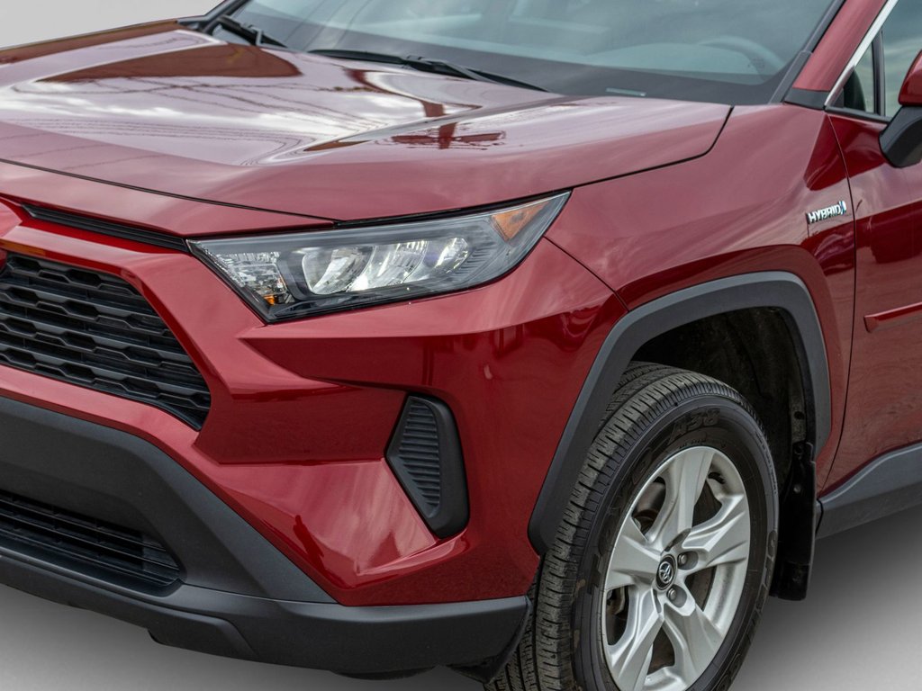 2020 Toyota RAV4 Hybride LE AWD**JAMAIS ACCIDENTÉ + CARPLAY + CAM in Saint-Jérôme, Quebec - 33 - w1024h768px