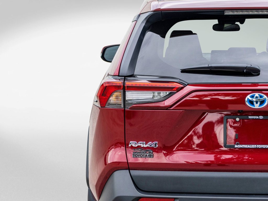 2020 Toyota RAV4 Hybride LE AWD**JAMAIS ACCIDENTÉ + CARPLAY + CAM in Saint-Jérôme, Quebec - 30 - w1024h768px