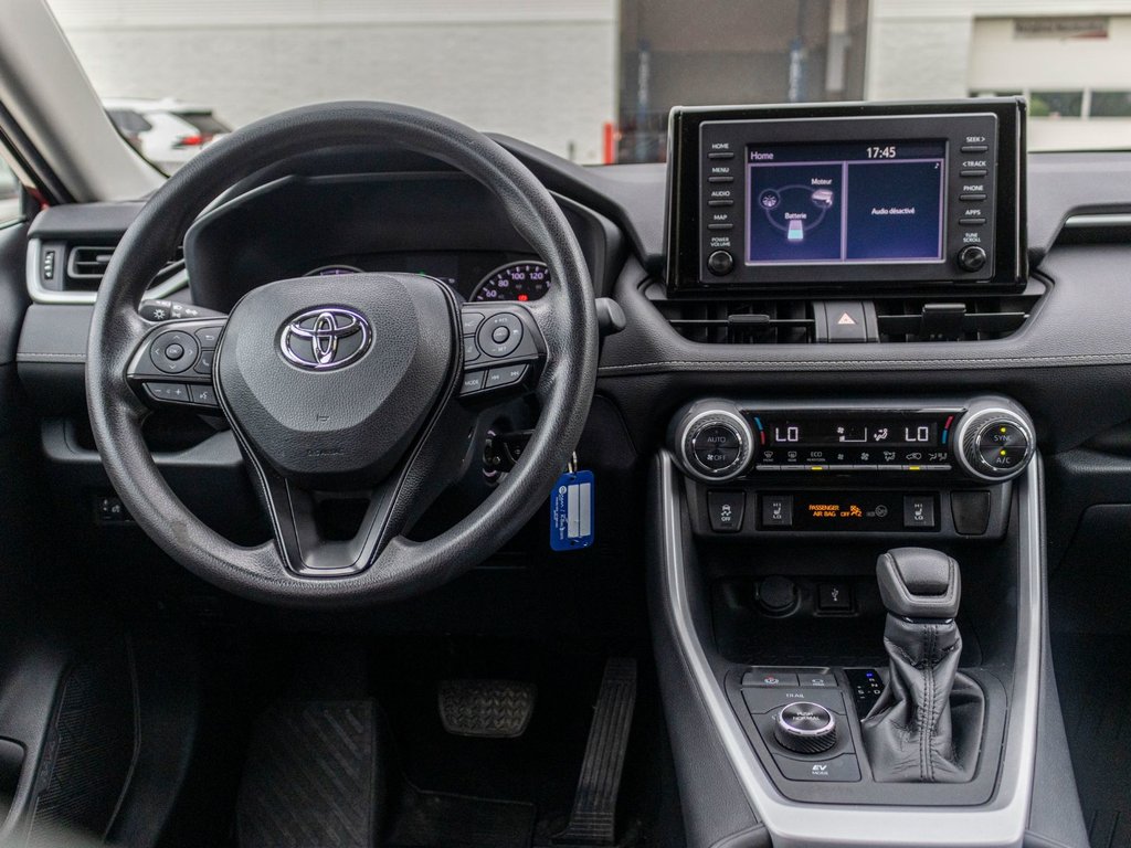 2020 Toyota RAV4 Hybride LE AWD**JAMAIS ACCIDENTÉ + CARPLAY + CAM in Saint-Jérôme, Quebec - 8 - w1024h768px