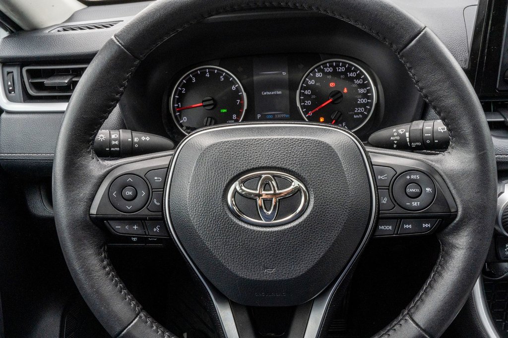 Toyota RAV4 XLE **JAMAIS ACCIDENTÉ+TOIT+MAG+CAMÉRA** 2021 à Charlemagne, Québec - 7 - w1024h768px