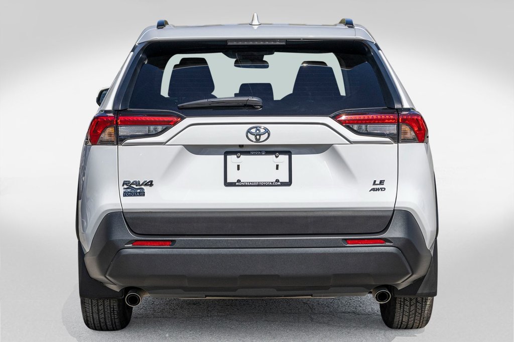 2021 Toyota RAV4 LE AWD **JAMAIS ACCIDENTÉ+CARPLAY+CAMÉRA** in Charlemagne, Quebec - 4 - w1024h768px