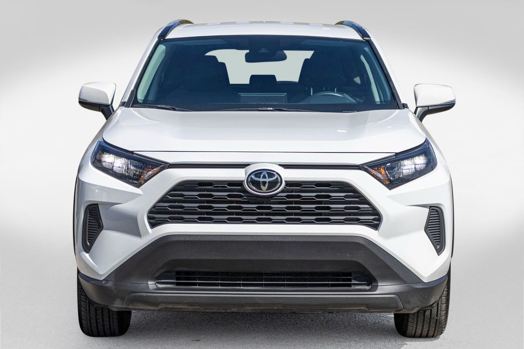 2021 Toyota RAV4 LE AWD **JAMAIS ACCIDENTÉ+CARPLAY+CAMÉRA** in Charlemagne, Quebec - 2 - w1024h768px