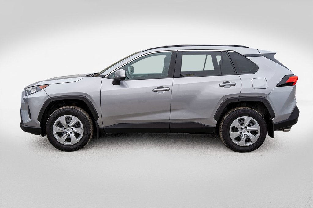 2021 Toyota RAV4 LE AWD **JAMAIS ACCIDENTÉ+CARPLAY+CAMÉRA** in Charlemagne, Quebec - 3 - w1024h768px