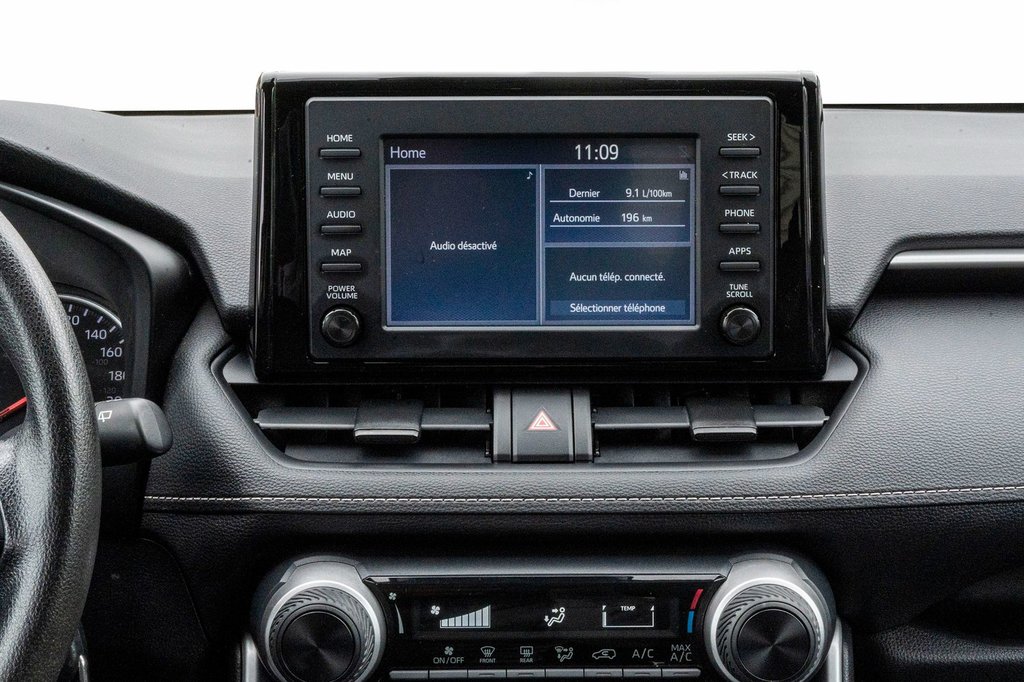 2021 Toyota RAV4 LE AWD **JAMAIS ACCIDENTÉ+CARPLAY+CAMÉRA** in Charlemagne, Quebec - 8 - w1024h768px