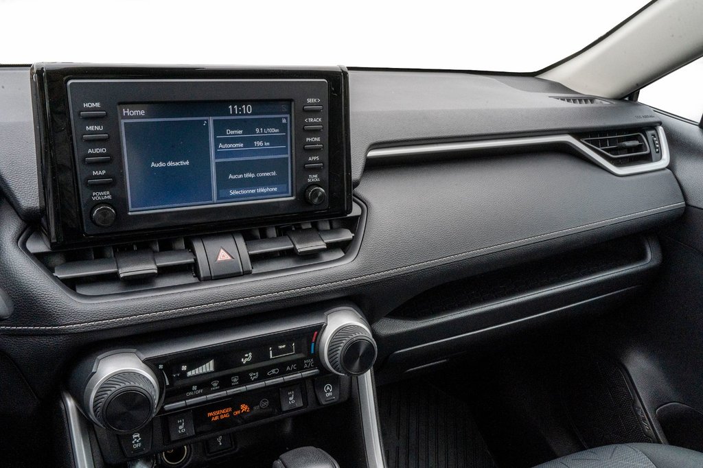 2021 Toyota RAV4 LE AWD **JAMAIS ACCIDENTÉ+CARPLAY+CAMÉRA** in Charlemagne, Quebec - 12 - w1024h768px