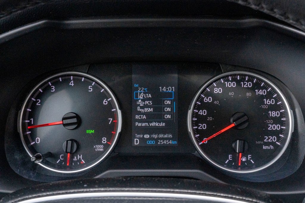 Toyota RAV4 XLE **JAMAIS ACCIDENTÉ+CARPLAY+CAMÉRA+MAG** 2021 à Charlemagne, Québec - 16 - w1024h768px