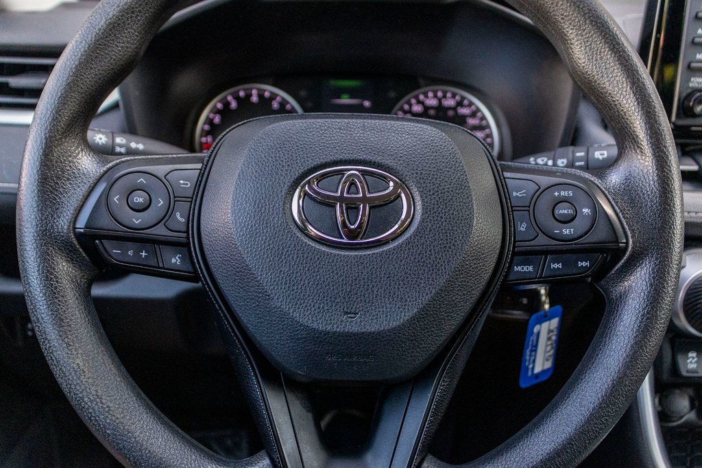 Toyota RAV4 LE AWD **JAMAIS ACCIDENTÉ+CARPLAY+CAMÉRA** 2021 à Charlemagne, Québec - 10 - w1024h768px