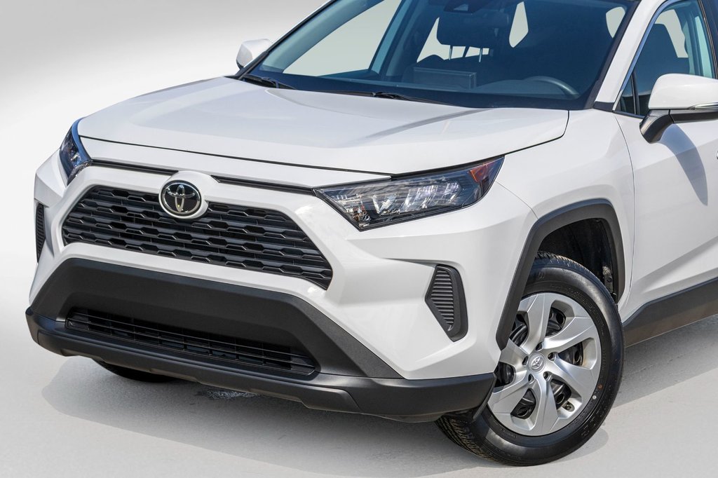 Toyota RAV4 LE AWD **JAMAIS ACCIDENTÉ+CARPLAY+CAMÉRA** 2021 à Charlemagne, Québec - 33 - w1024h768px