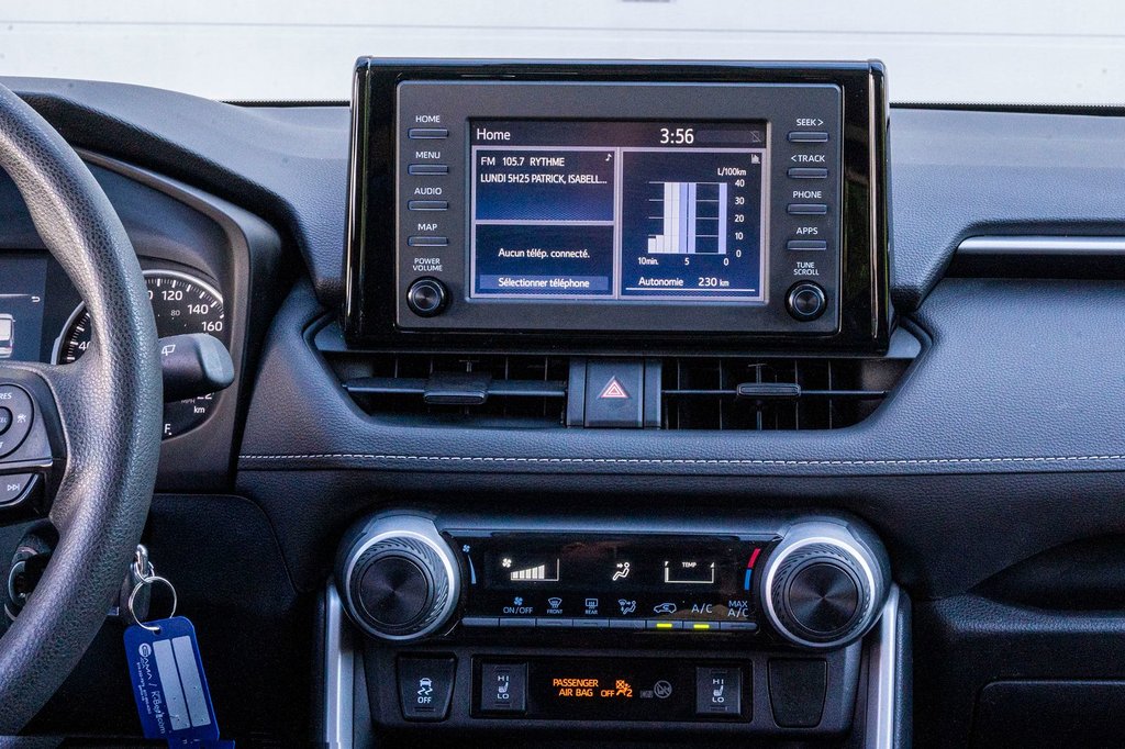 Toyota RAV4 LE **JAMAIS ACCIDENTÉ+CARPLAY+CAMÉRA** 2021 à Charlemagne, Québec - 8 - w1024h768px
