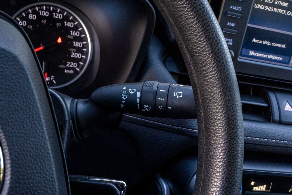 Toyota RAV4 LE **JAMAIS ACCIDENTÉ+CARPLAY+CAMÉRA** 2021 à Charlemagne, Québec - 17 - w1024h768px