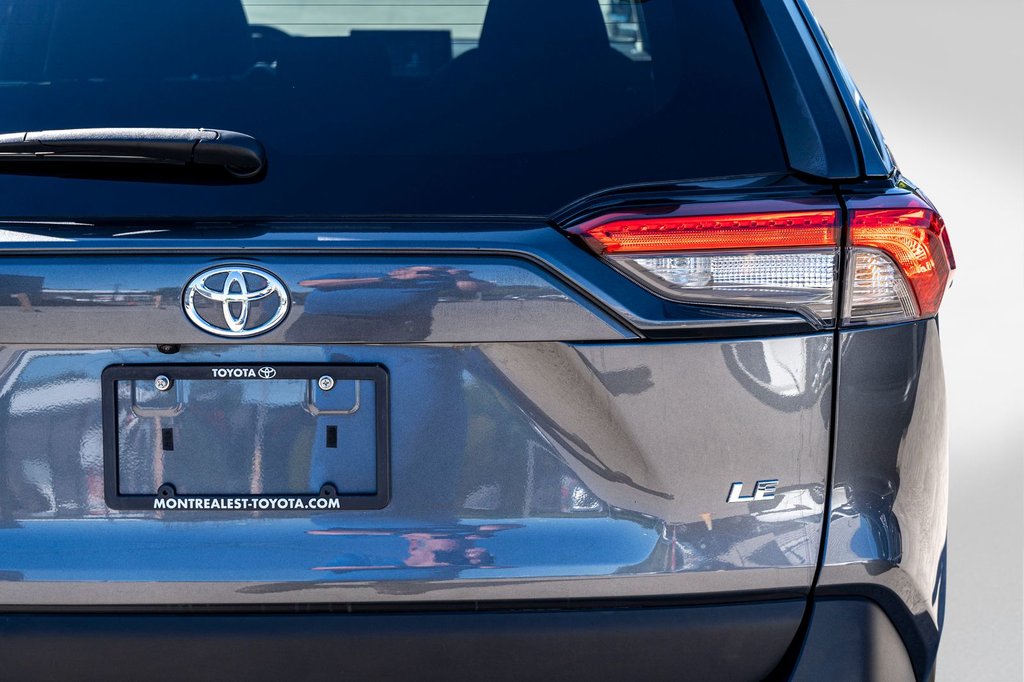 Toyota RAV4 LE **JAMAIS ACCIDENTÉ+CARPLAY+CAMÉRA** 2021 à Charlemagne, Québec - 25 - w1024h768px