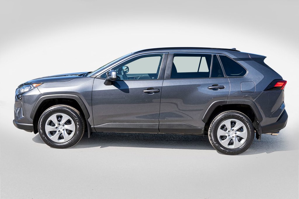 Toyota RAV4 LE **JAMAIS ACCIDENTÉ+CARPLAY+CAMÉRA** 2021 à Charlemagne, Québec - 3 - w1024h768px