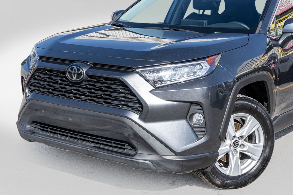 2021 Toyota RAV4 XLE AWD **SIÈGES CHAUFFANTS+TOIT+CARPLAY+CAMÉRA** in Charlemagne, Quebec - 27 - w1024h768px
