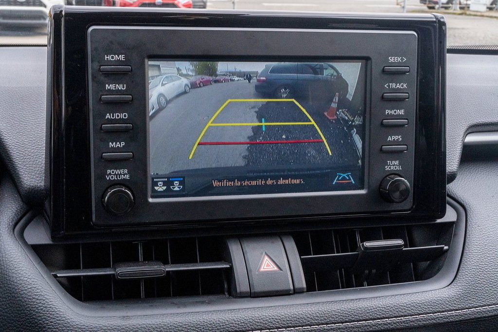 2021 Toyota RAV4 LE **JAMAIS ACCIDENTÉ+CARPLAY+SIÈGES CHAUFFANTS** in Charlemagne, Quebec - 15 - w1024h768px