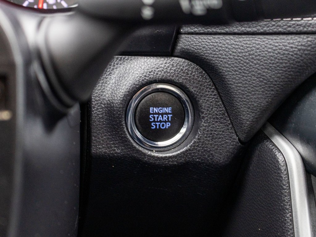 Toyota RAV4 XLE 2021 à Charlemagne, Québec - 21 - w1024h768px