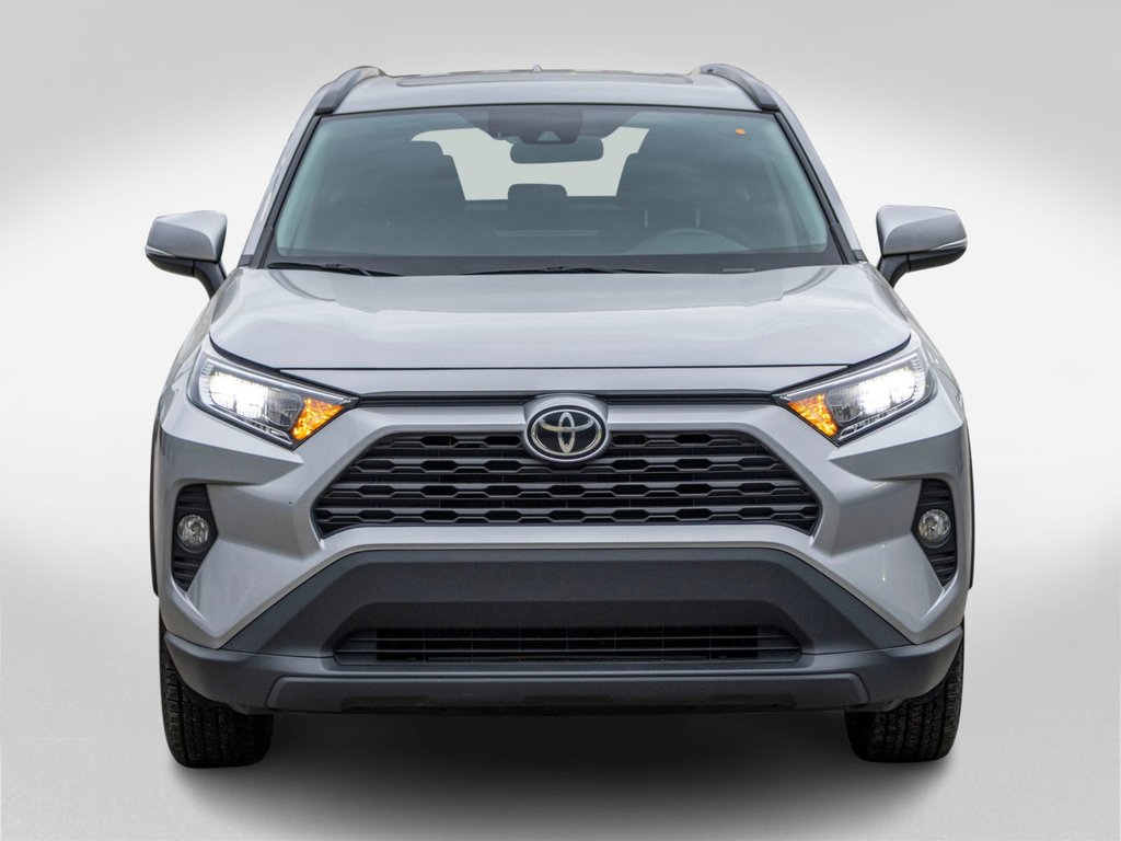 Toyota RAV4 XLE 2021 à Charlemagne, Québec - 2 - w1024h768px