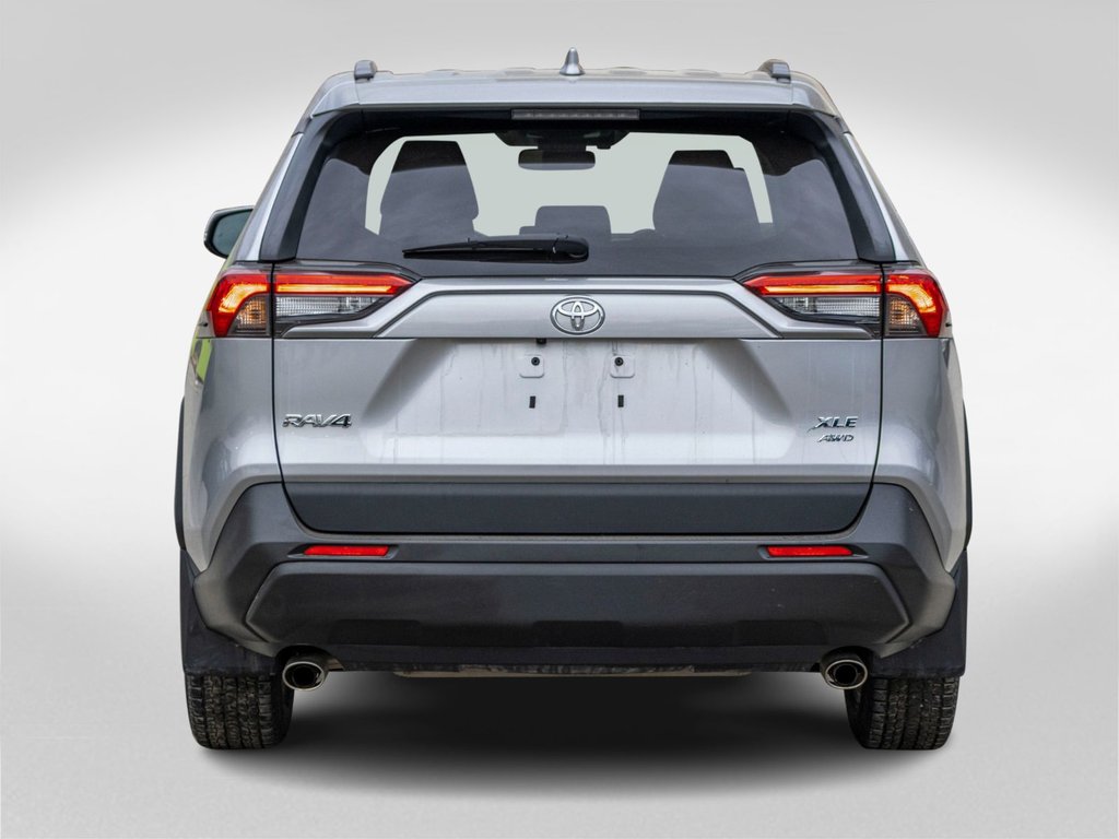 Toyota RAV4 XLE 2021 à Charlemagne, Québec - 5 - w1024h768px