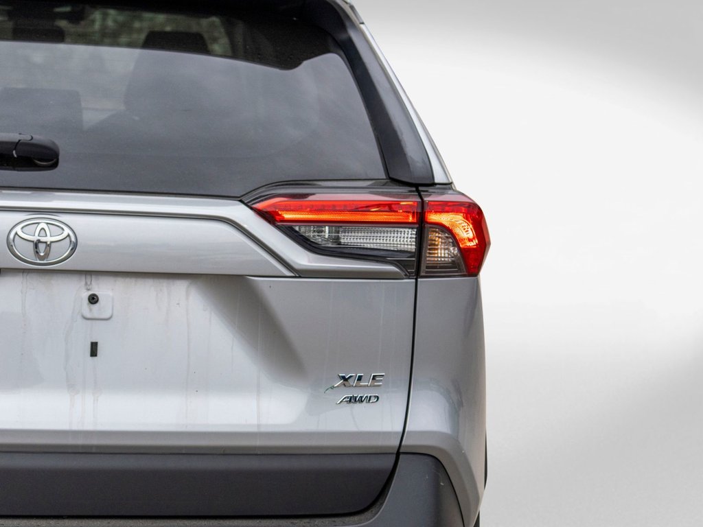 Toyota RAV4 XLE 2021 à Charlemagne, Québec - 34 - w1024h768px