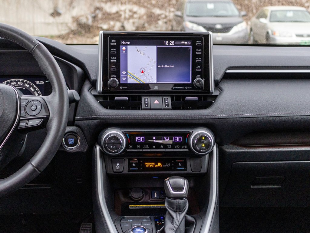 Toyota RAV4 Limited 2021 à Charlemagne, Québec - 9 - w1024h768px