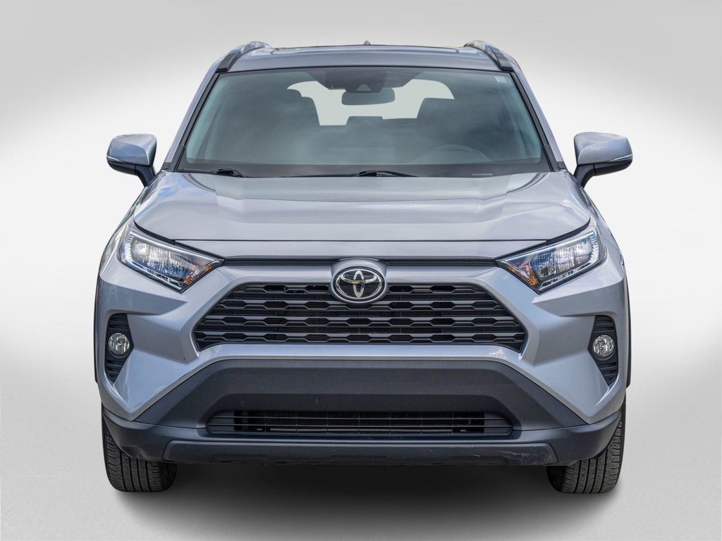 2021 Toyota RAV4 XLE AWD **JAMAIS ACCIDENTÉ+TOIT+CARPLAY+MAG** in Saint-Jérôme, Quebec - 2 - w1024h768px