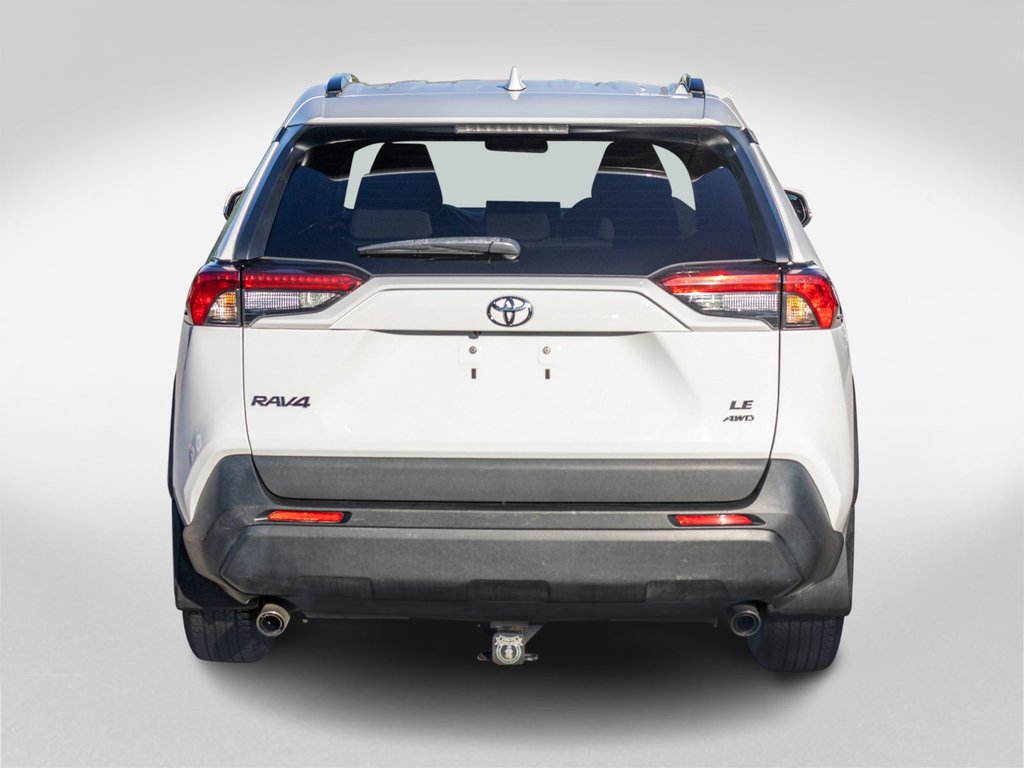 2021 Toyota RAV4 LE AWD **JAMAIS ACCIDENTÉ+CARPLAY+CAMÉRA** in Charlemagne, Quebec - 4 - w1024h768px
